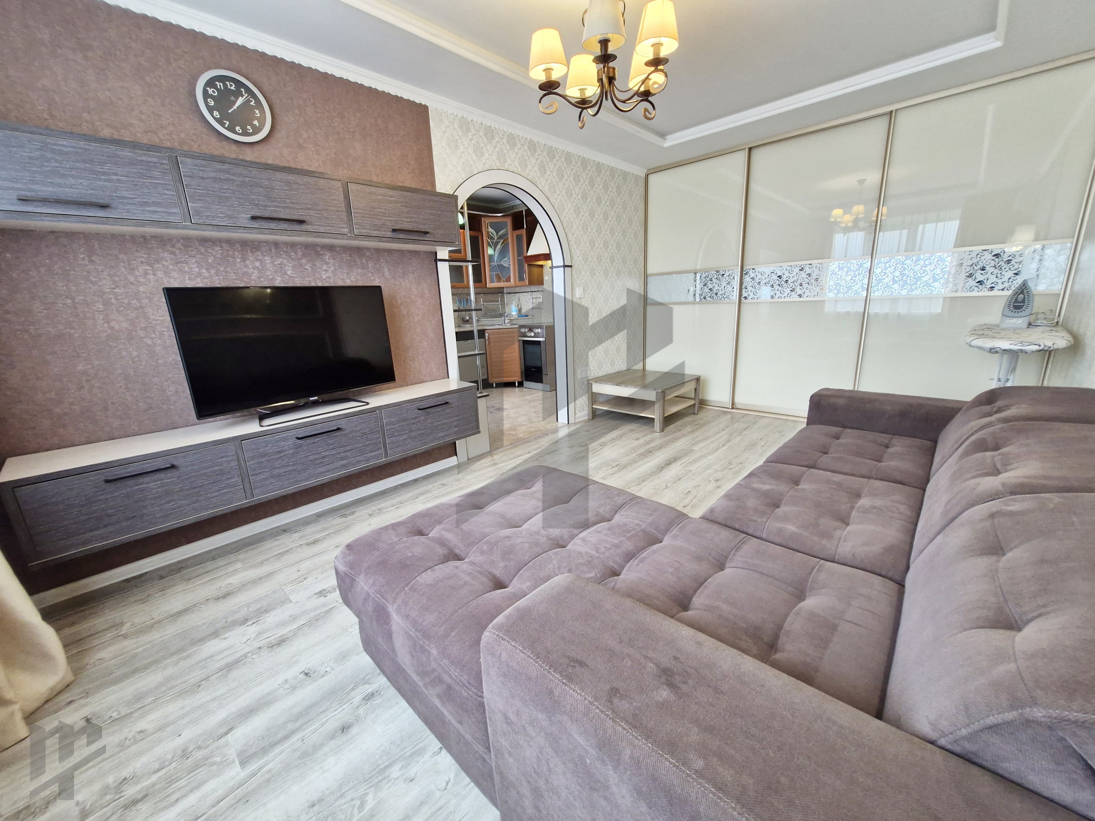 Посуточно 3-х комнатная квартира