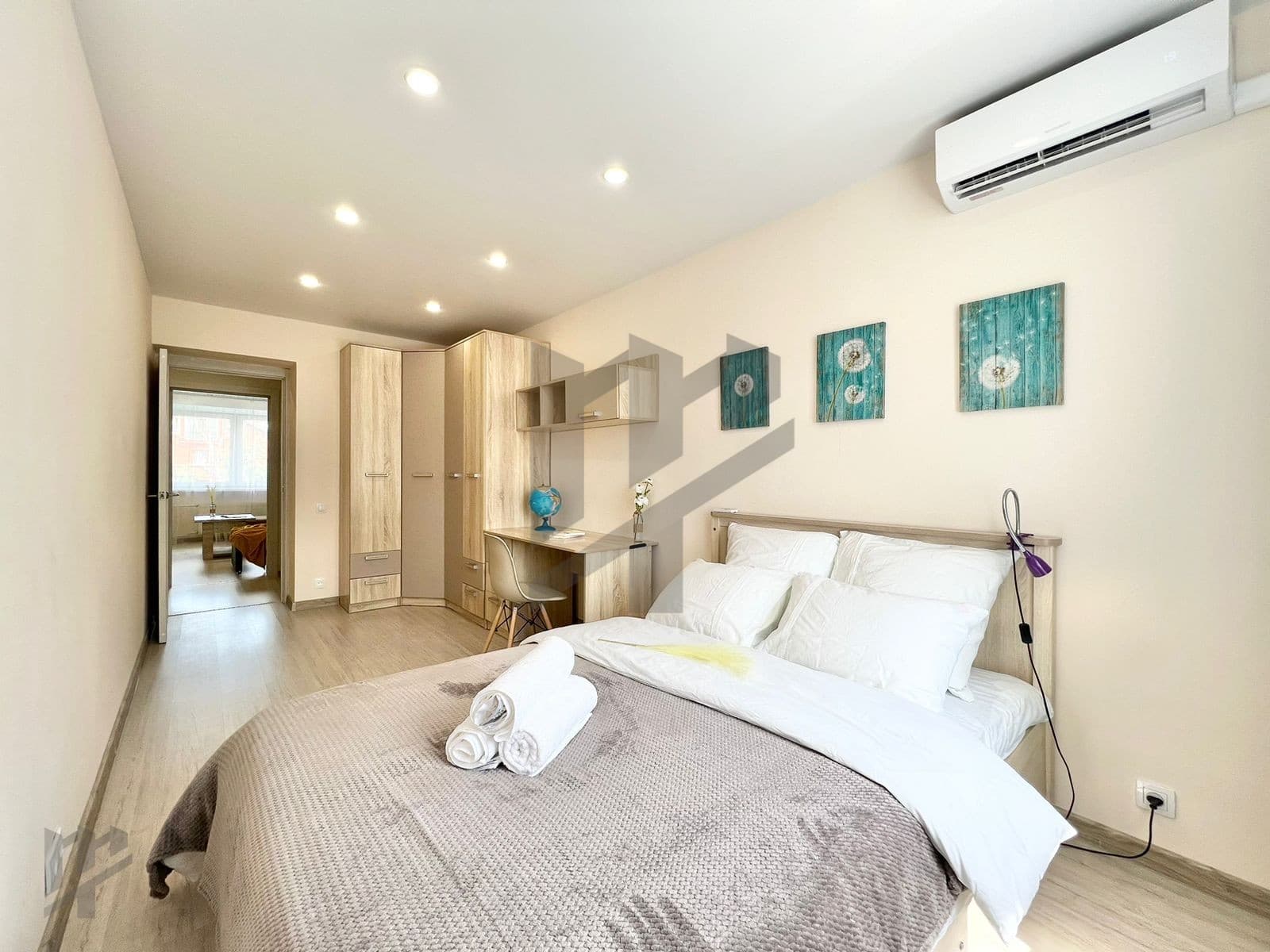 Уютная двухкомнатная квартира в тихом районе