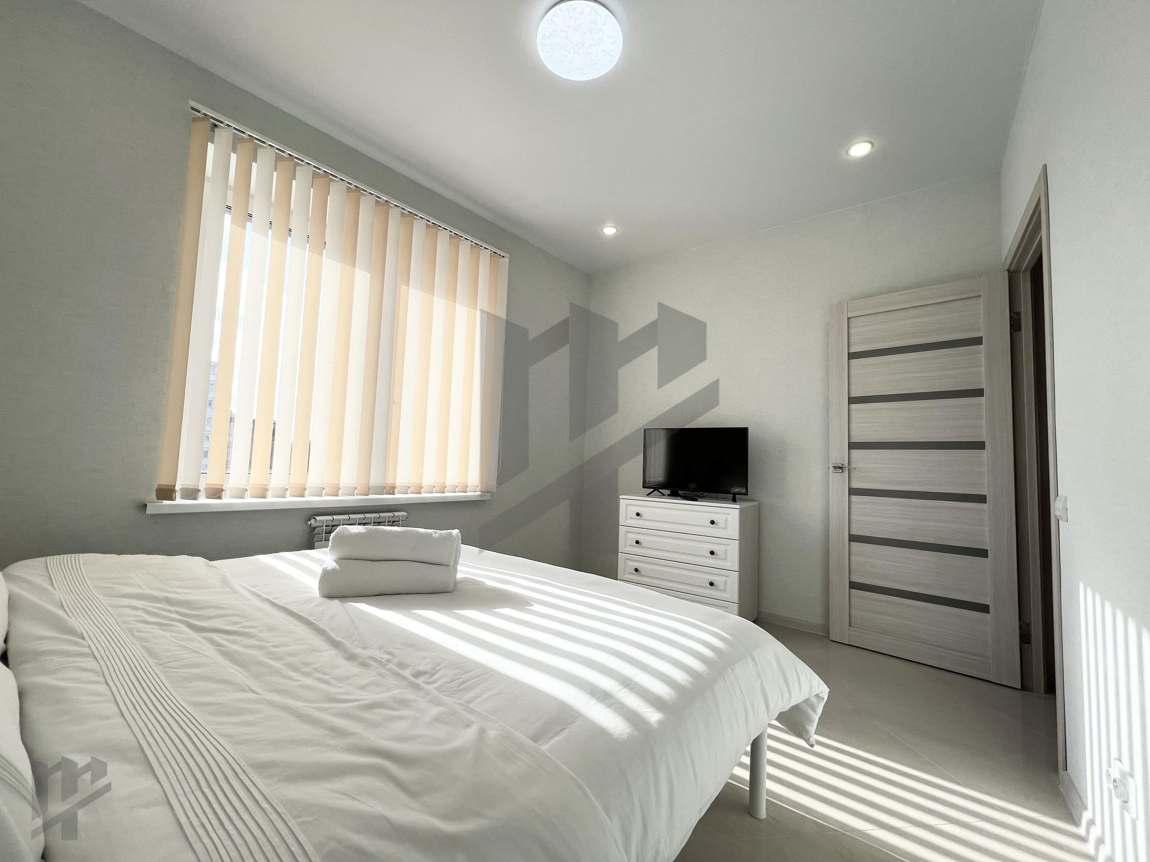 Двухкомнатная квартира у Площади Победы