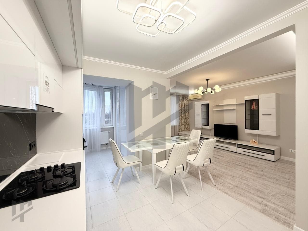 Просторная квартира с новым ремонтом