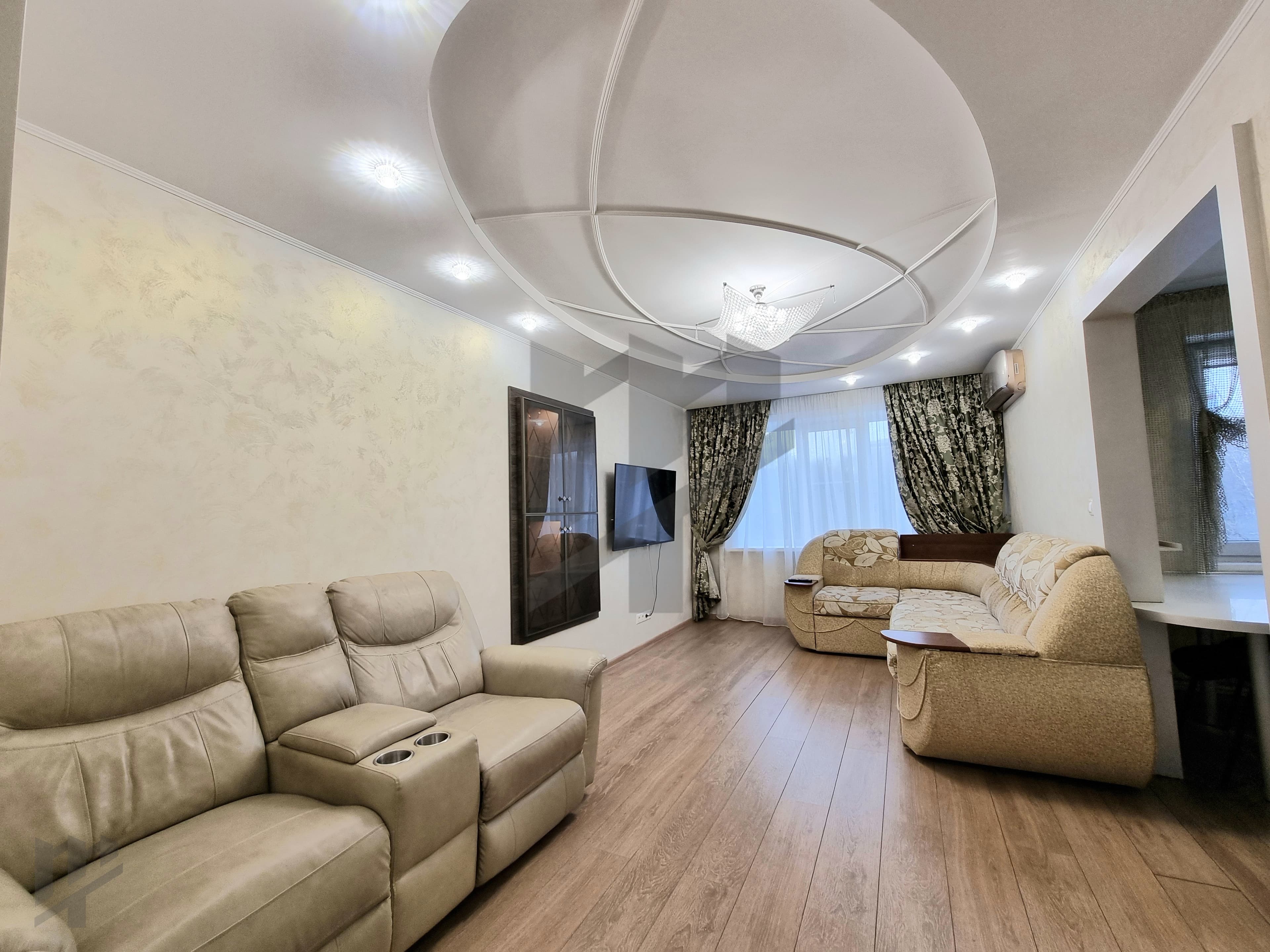 Квартира посуточно 3 комнаты (7 гостей)